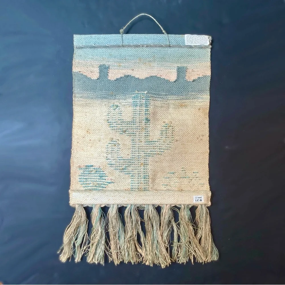 v i n t a g e :: 80s Woven Southwestern Desert Tapestry Wall Hanging